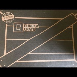 KiwiCo Eureka Crate Tennis Table Robot